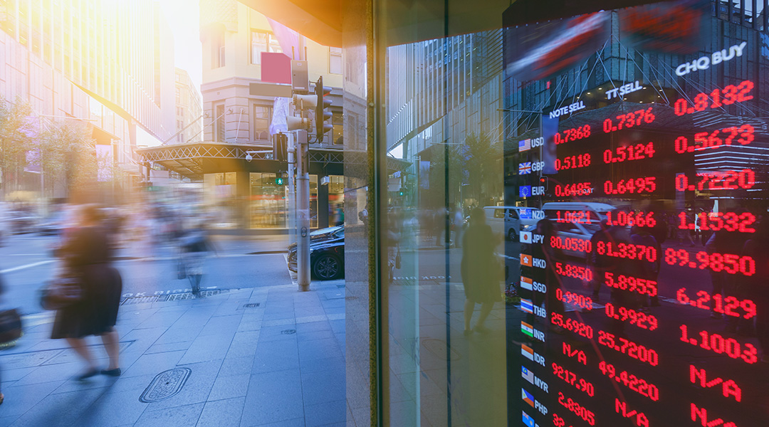 Screen with exchange rates listed